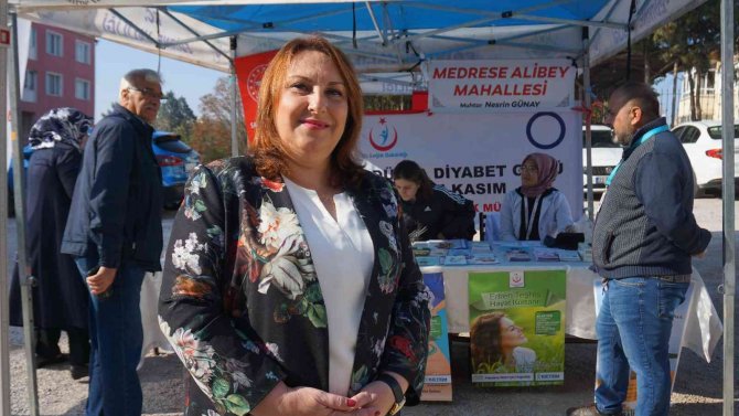 Mahalle Sakinleri Sağlık Taramasında Bir Araya Geldi