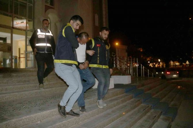 Karısını Öldürdükten Sonra Kayıp Başvurusunda Bulunan Koca Tutuklanarak Cezaevine Gönderildi
