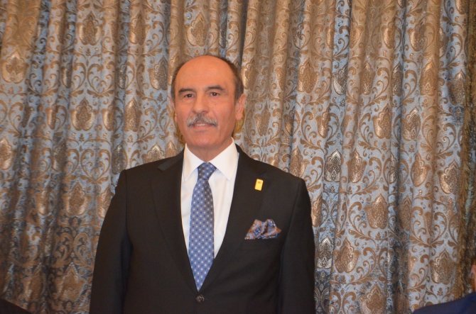 Balcıoğlu: "Germanicia’da Tavuk Kümesi Yapmıyoruz, Mozaik Çıkartıyoruz"