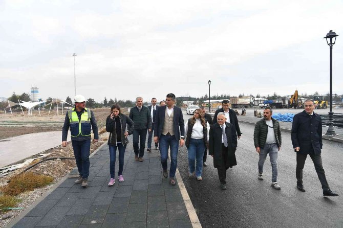 Başkan Büyükkılıç’tan Recep Tayyip Erdoğan Millet Bahçesi’nde İnceleme