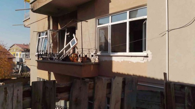 Kütahya’daki İkinci Patlamada Da 3 Kişi Yaralandı