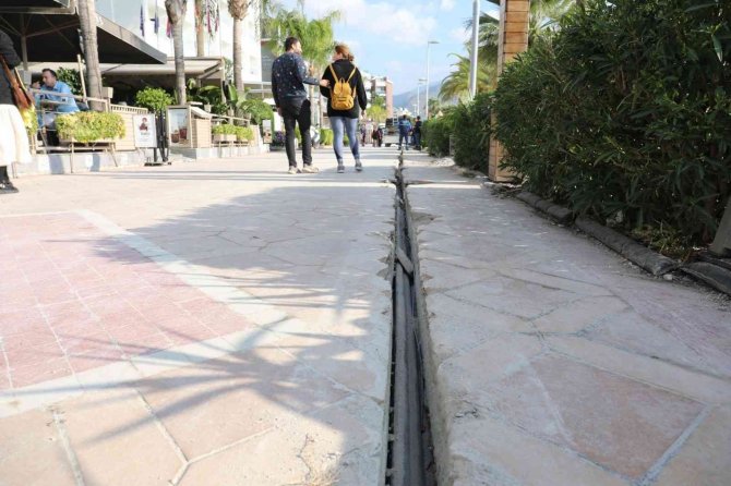 Marmaris’te Alt Ve Üst Yapı Çalışmaları Başladı