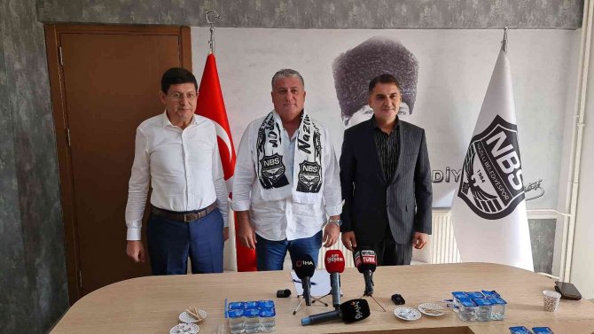 Teknik Direktör Mesut Toros Nazilli Belediyespor’a İmzayı Attı