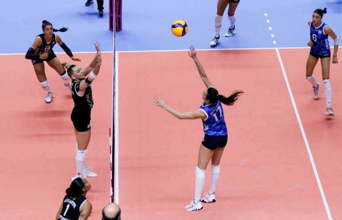 Sultanlar Ligi: Nilüfer Belediyespor: 3 - Sarıyer Belediyespor: 1