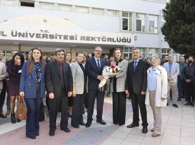 Deü Promosyonda Çıtayı Yükseltti