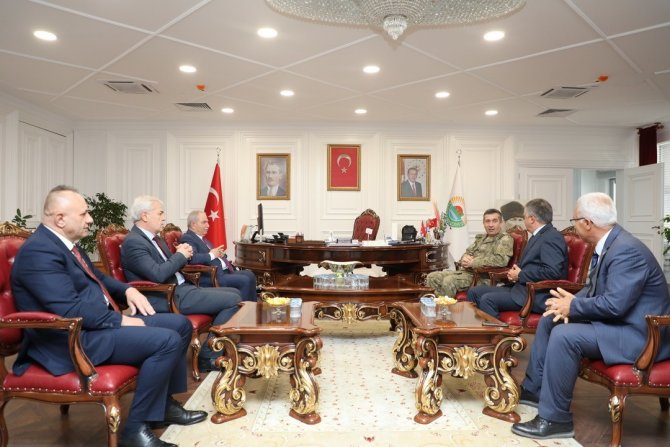 Başkan Demirtaş: “Komutanlık Yerleşkesi İlçemize Ayrı Bir Değer Katıyor”