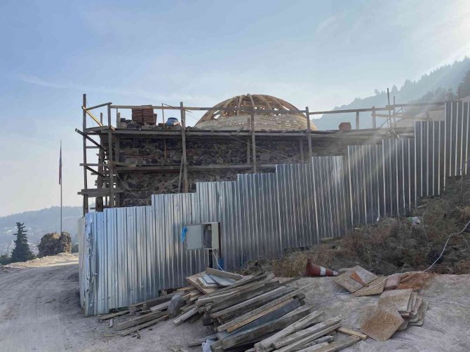 Fetih Mescidi Restorasyonunda Sıra Kubbeye Geldi