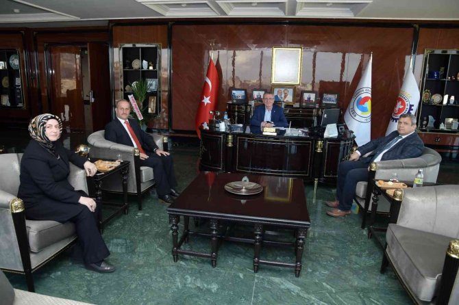 Kaya’dan Murzioğlu’na Teşekkür