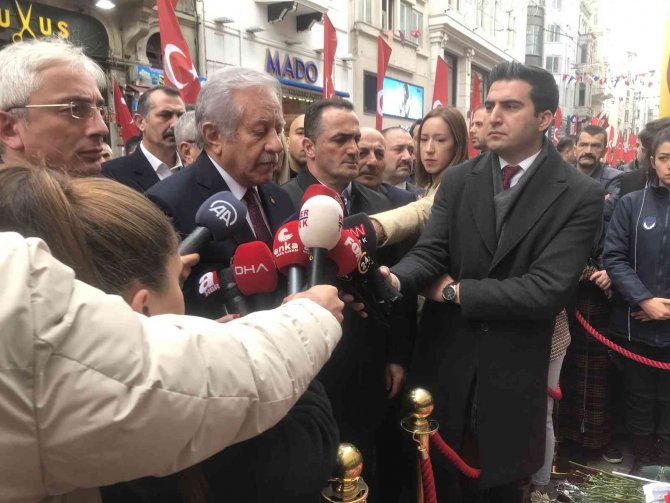 Tbmm Başkanvekili Celal Adan, Terör Saldırısının Yaşandığı İ̇stiklal Caddesi’nde Açıklamalarda Bulundu