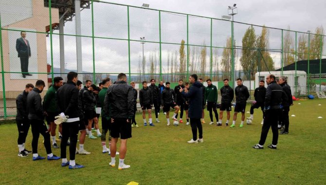 Sivas Belediyespor, İ̇negöl Maçına Hazırlanıyor