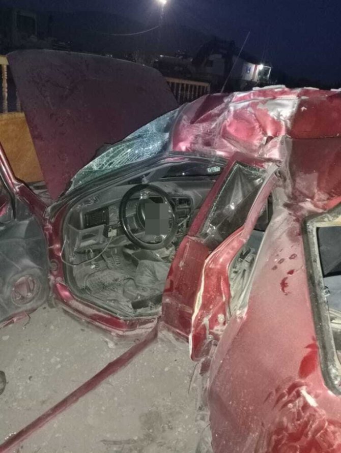 Tokat’ta Otomobil Duvara Çarptı: 1 Ölü 2 Yaralı