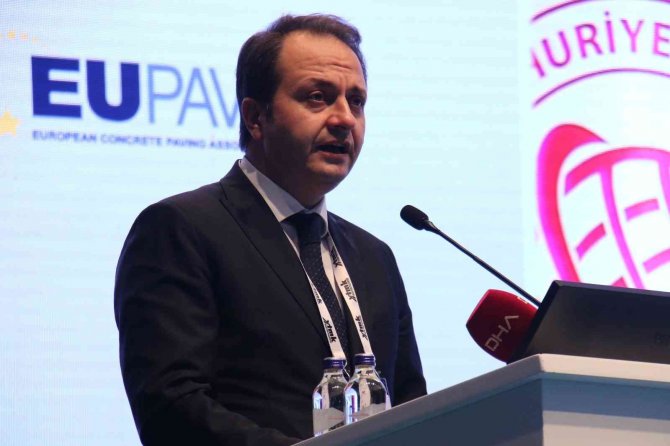 ‘Beton Yollar Kongresi Ve Sergisi’nin Açılışı Türkçi̇mento’nun Katkılarıyla Gerçekleştirildi