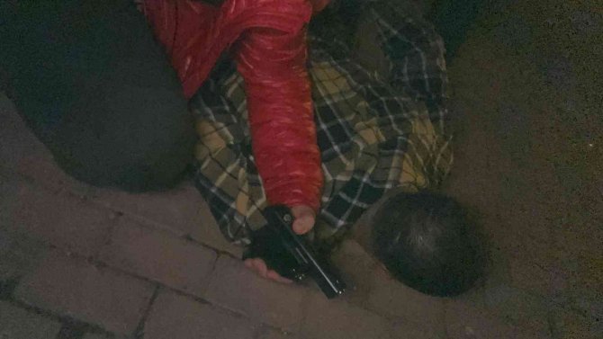 Yurt Dışından Gelen Maden Yüklü Tırları Gasp Eden 11 Kişi Tutuklandı