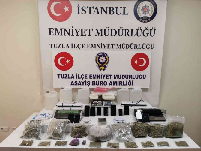 İ̇stanbul’da Polisten 3 İlçede Eş Zamanlı Uyuşturucu Operasyonu