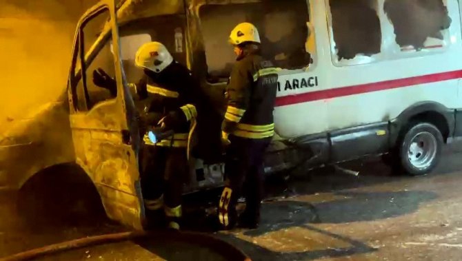Yozgat’ta Kan Bağış Minibüsü Yandı