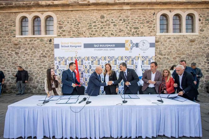 İ̇zenerji̇’de Promosyon, İ̇zfaş’ta Toplu Sözleşme Sevinci