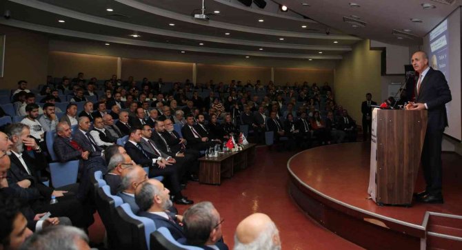 Ak Parti Genel Başkanvekili Prof. Dr. Numan Kurtulmuş Esogü Öğrencileri İle Buluştu