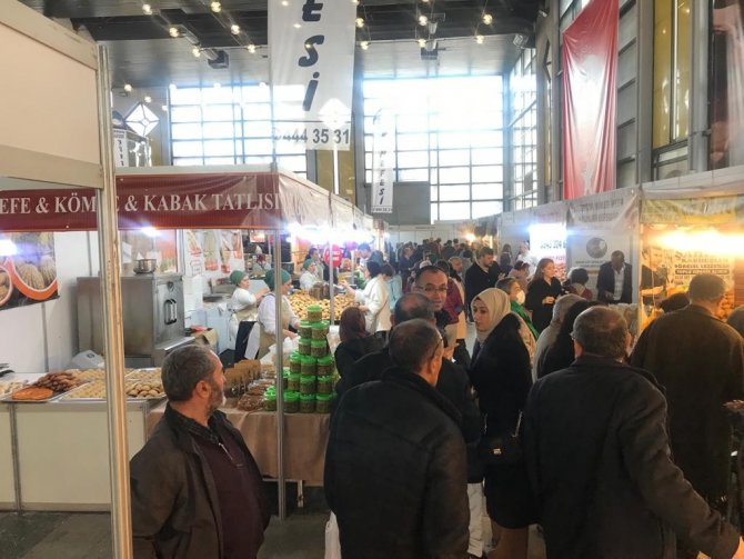 Kahvaltı Festivali Başkentte Renkli Görüntülere Yer Verdi