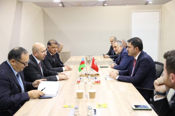 Bakan Kurum’dan Mısır’da Yoğun Diplomasi Trafiği