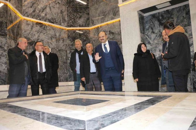 Ebb Meclis Üyelerine Aziziye’de Yatırım Turu