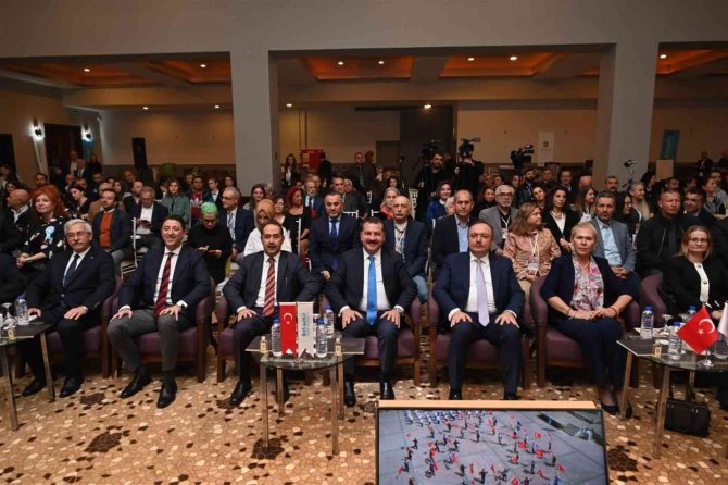 Balıkesir Arkeoloji Buluşmaları Başladı