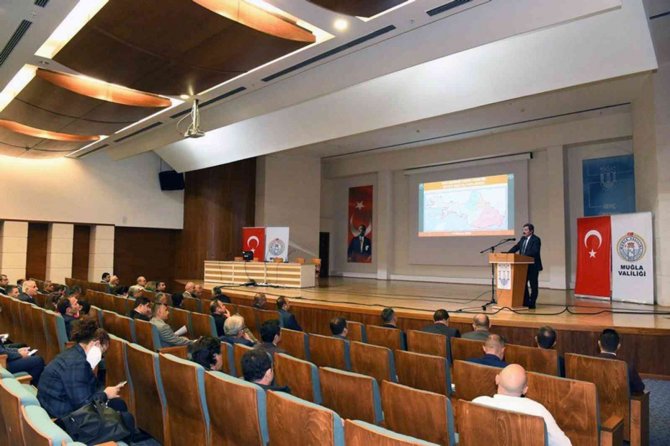 Vali Tavlı Batı Akdeniz Havza Yönetimi Toplantısına Katıldı