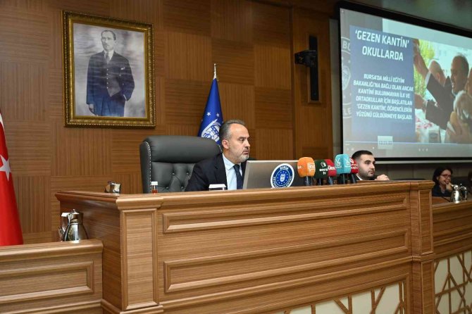 Ayın Vatandaşları Ödüllendirildi