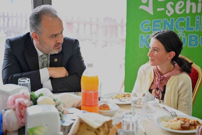 Bursa İle Bingöl Arasında Gönül Köprüsü