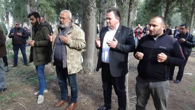 Yunanistan’ın Teslim Etmediği Türk Gencinin Cenazesi 2 Buçuk Ay Sonra Yurda Getirildi