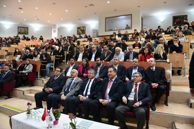 Iıı. Çanakkale Tarımı Sempozyumu Açılışı Gerçekleştirildi