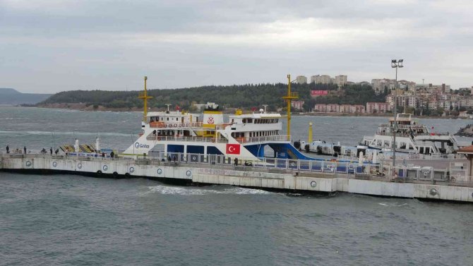 Gökçeada Ve Bozcaada’ya Yarınki Feribot Seferlerine Fırtına Engeli
