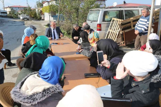 Başkan Sandıkçı: “Vatandaşlarımızın İhtiyaçlarını Yerinde Tespit Ediyoruz”