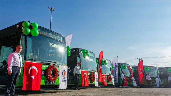 Büyükşehir Ulaşım Aş Filosuna 8 Yeni Otobüs