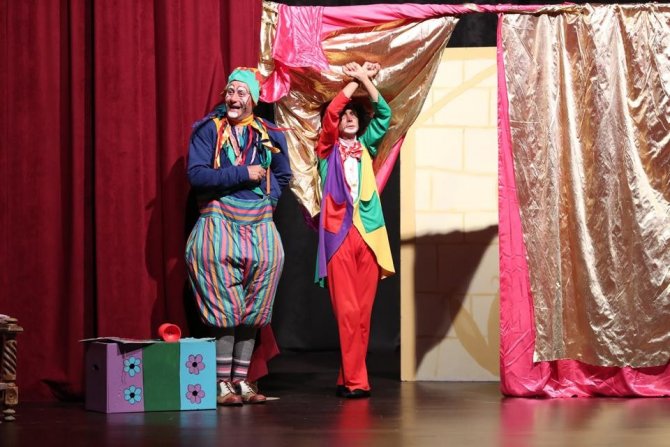 Merkezefendili Çocuklar İçin Ücretsiz Tiyatro Gösterileri Başlıyor