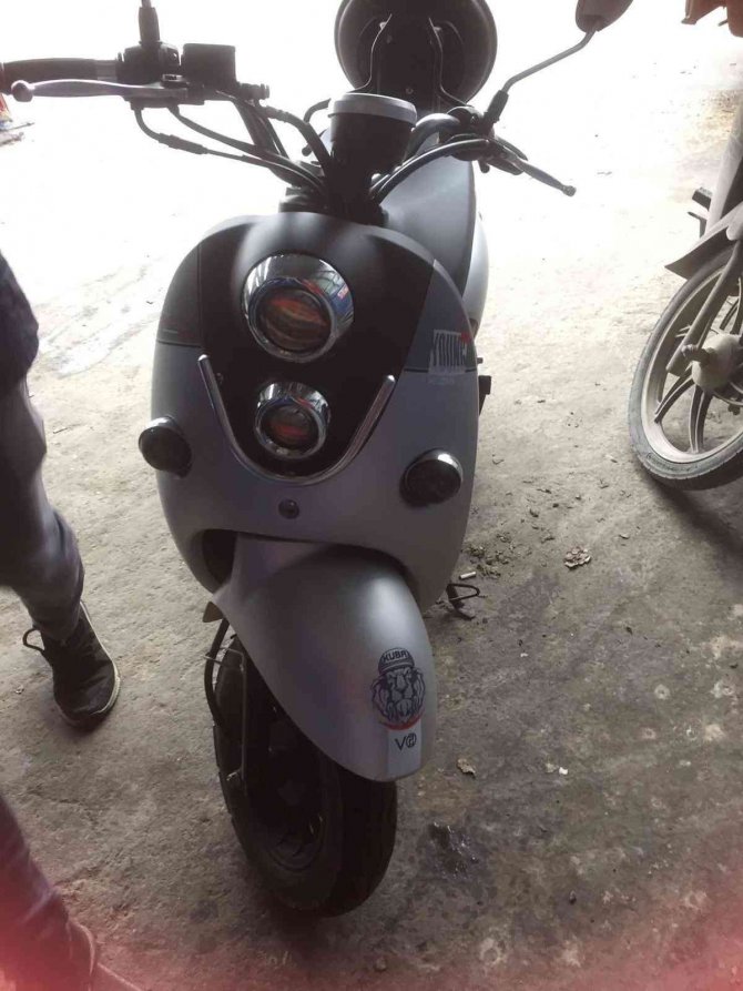 Park Ettiği Motosikleti Evinin Önünde Çalındı
