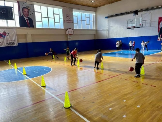 Bilecik’te “İ̇lkokullarda Spor Dalı Eğitimi” Projesi Başladı