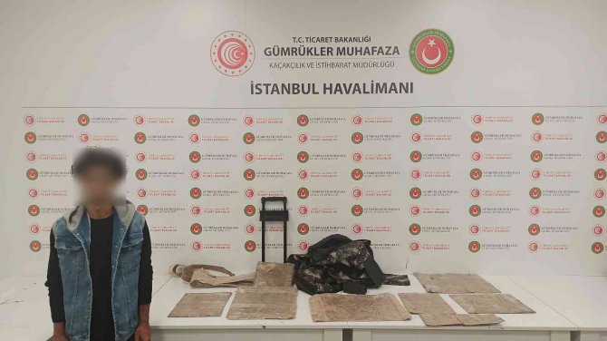 İ̇stanbul Havalimanı’nda Keçeye Emdirilmiş 3 Kilo 680 Gram Morfin Yakalandı