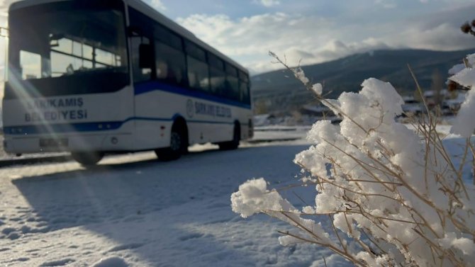 Sarıkamış Beyaz Gelinliğini Giydi