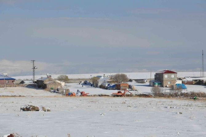 Kars’ta Yüksek Kesimler Beyaza Büründü
