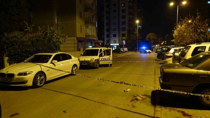 Komşuların Gürültü Kavgasında Kan Aktı: 1’i Ağır 3 Yaralı