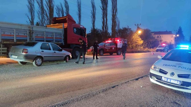 Tırın Yakıt Deposuna Çarpmaktan Böyle Kurtuldu