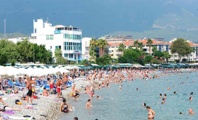 Kemer’de Kış Sezonunda Daha Fazla Otel Açık Kalacak
