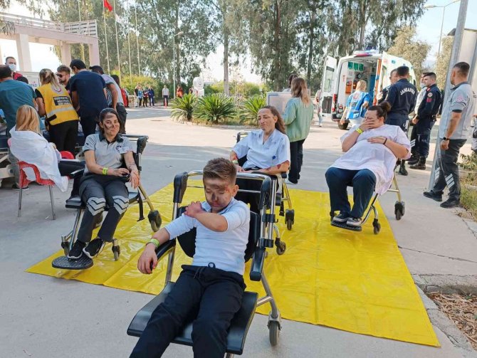 Köyceğiz Devlet Hastanesi Yangın Tatbikatı Gerçeğini Aratmadı