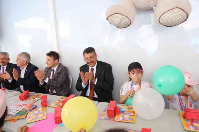 Kütahya Valiliği Motivasyon Ve Eğitim Tırı, Trt’ye Konuk Oluyor