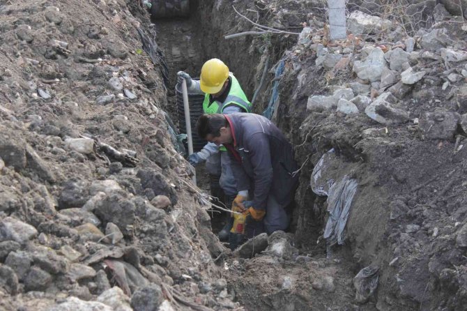 Kütahya’nın Civli Mahallesi’ne Yağmur Suyu Terfi Hattı