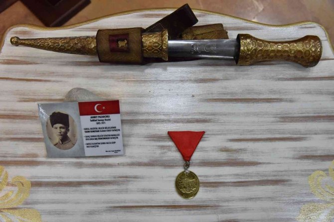 Milli Mücadelede Kullanılan Kama Ve İstiklal Madalyası Müzeye Bağışlandı