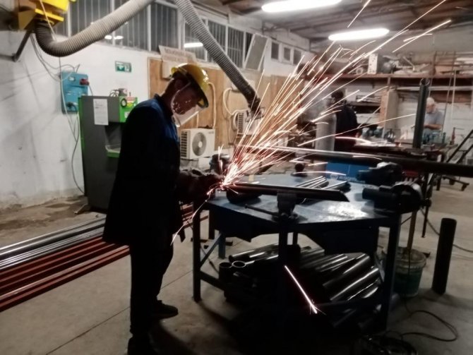 Muğla’da Okulların Basketbol Potalarını Meslek Lisesi Öğrencileri Üretiyor