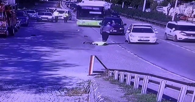 Polisi Sürükleyen Sanığa Avukattan "Meclis Kartı" Sorusu