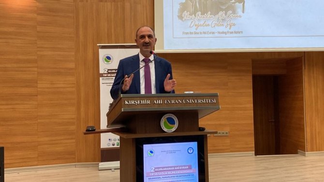 Kırşehir’de, Tıp Ve Sağlık Bilimleri Kongresi Başladı