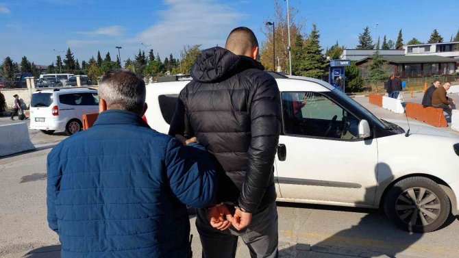 Samsun’a 2 Kişiyi Silahla Yaralayan Genç Yakalandı